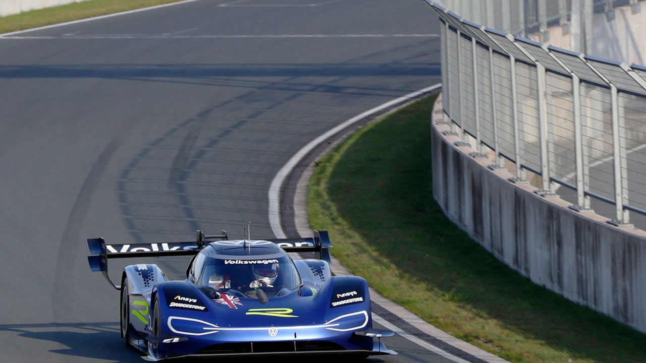 Volkswagen ID.R, Test-drive em Bilster Berg 2020