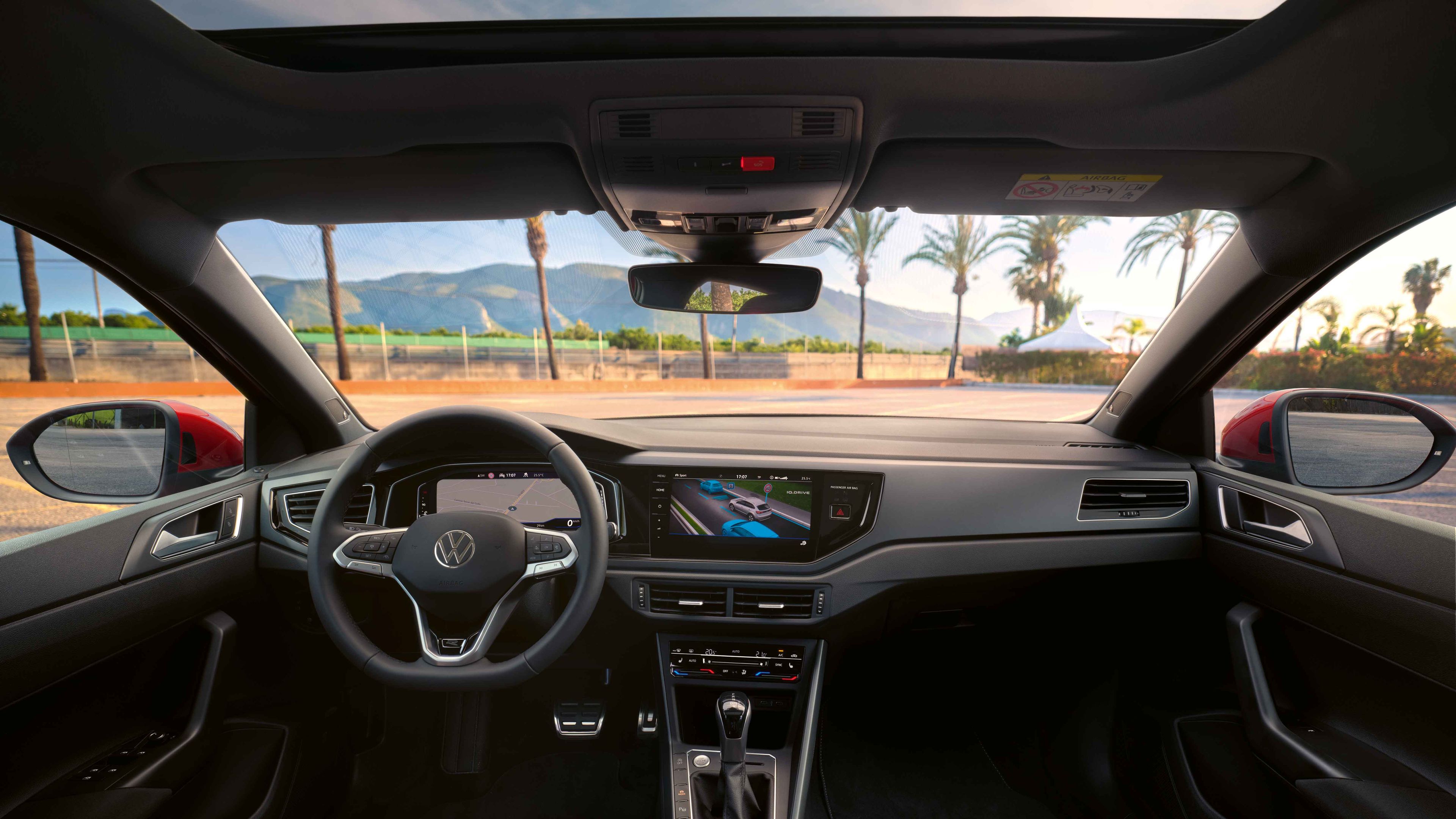 Interior do VW Taigo: Vista de todo o cockpit e dos bancos dianteiros